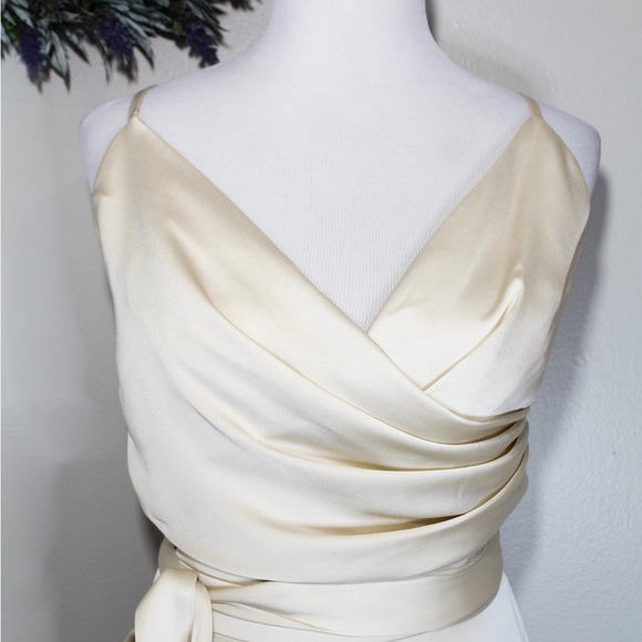 Fame & Partners Two-Piece Gown - Picture 4 of 14